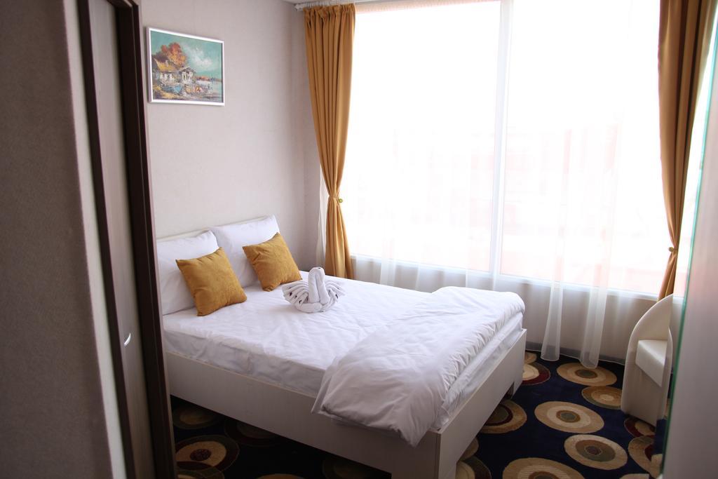Hotel Bella Marina Журіловка Екстер'єр фото
